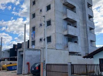 o2cbmgy2ytdjyjbmzmm4mzi0_md · Apartamento com 52m², possui 2 quartos e 1 vaga de garagem.