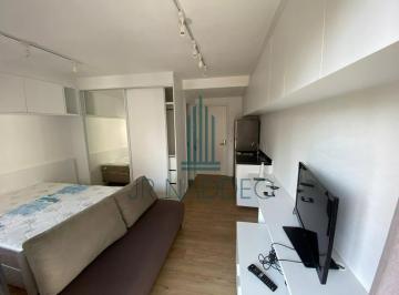 Apartamento · 26m² · 1 Quarto · Studio 26 m² com Varanda na Liberdade – Próx. ao Metrô