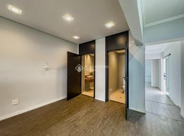 Comercial · 195m² · 2 Vagas · Casa Comercial de 195m² com 8 Vagas no Campestre, Santo André