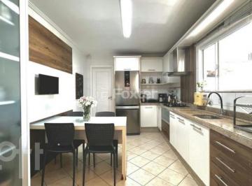 b54474cd · Casa em Condomínio, 3 dormitórios, 190 m², em Centro