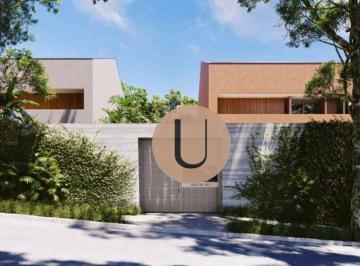 b7ac9b10d9f2d2774a9de9c6541564b7d2fe4037 · Lançamento. Condomínio Oás. Casa com 3 ou 4 suítes piscina e jardim privativos no Jardim Petrópolis.