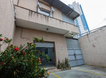 Comercial · 478m² · 15 Quartos · 4 Vagas · Galpão na Rua dos Ciclames, 340 • 478 m²