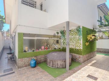 Casa · 275m² · 3 Quartos · 4 Vagas · Casa - Jardim Paulistano - 3 Dormitórios - 281m².