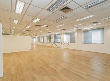 Comercial · 579m² · Ponto Comercial - Pinheiros - 579m².