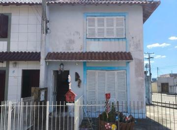 Foto 01 · Casa - Tapes