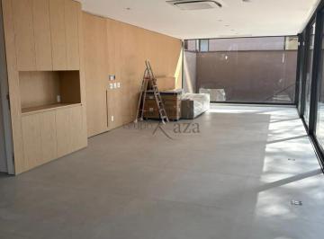 Casa · 626m² · 4 Quartos · 3 Vagas · Casa em Condomínio - Cidade Jardim - 3 Suítes - 626m².