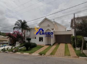 Foto 01 · Casa para locação em Vinhedo-SP, Condomínio Recanto dos Paturis: 3 quartos, 1 suíte, 2 salas, 3 banh