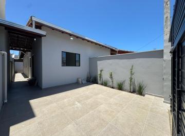 Casa de 2 quartos, Itanhaém · Casa para Venda, Itanhaém / SP. Possui 02 dormitórios e piscina 