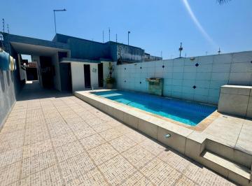 Casa de 2 quartos, Itanhaém · Casa para Venda, Itanhaém / SP. Possui 02 dormitórios e piscina