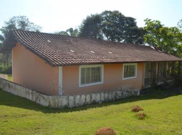 Rural de 3 quartos, Biritiba-Mirim · SÍTIO EM MEIO A NATUREZA COM FÁCIL ACESSO