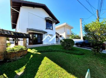 Foto 01 · 
                                Casa em condomínio fechado em Peruíbe
                            