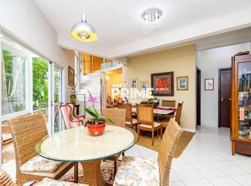 Casa com Assinatura Baggio à Venda no Pilarzinho · Casa com Assinatura Baggio à Venda no Pilarzinho
