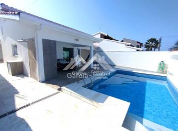 Casa · 157m² · 3 Quartos · 5 Vagas · Casa em Peruíbe