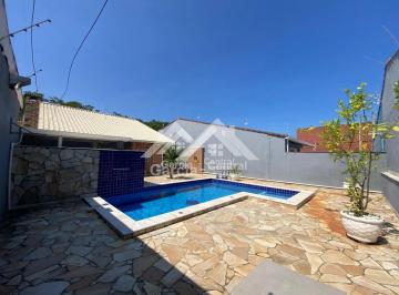 Casa · 155m² · 3 Quartos · 3 Vagas · Casa com piscina em Peruíbe