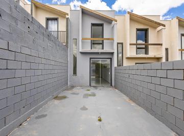 Casa de 2 quartos, Ponta Grossa · Sobrado com 44m² 2 quartos 2 banheiros 2 vagas no Cará-cará