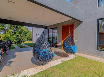 Casa · 490m² · 4 Quartos · 30 Vagas · Casa Alto Padrão, 4 dorm. à venda, 490,23m2 por R$ 2.480.000 - Jd. Estância Brasil - Atibaia/SP