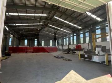 Comercial , Fazenda Rio Grande · Galpão Comercial Eucaliptos 20 Vagas Fazenda Rio Grande / PR