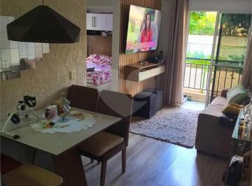 Apartamento de 2 quartos, São Paulo · Apartamento á venda na Luz