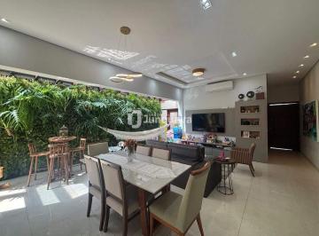 Casa · 240m² · 3 Quartos · 4 Vagas · Casa térrea em Condomínio à venda, 3 quartos, 3 suítes, 4 vagas, Reserva do Engenho - Piracicaba/SP