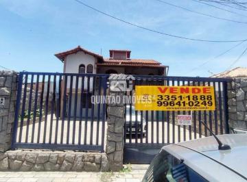 Casa · 240m² · 4 Quartos · 10 Vagas · Casa à venda, 4 quartos, 2 suítes, 10 vagas, CENTRO - Contagem/MG. Aceita Financiamento e Permuta