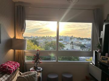 Apartamento · 58m² · 2 Quartos · 2 Vagas · Apartamento de 2 dormitórios com suíte, churrasqueira e infraestrutura completa na Zona Sul de Porto