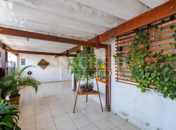 Casa · 220m² · 3 Quartos · 2 Vagas · Sobrado para venda em Jardim Monte Azul com 3 quartos, 220m²