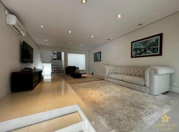 Casa · 485m² · 4 Quartos · 7 Vagas · Casa moderna com lazer completo na Vila Mariana