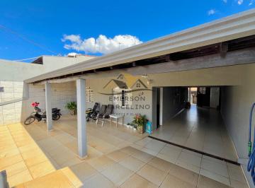 Casa · 100m² · 3 Quartos · 3 Vagas · VENDO Casa Recem Reformada com 3 Dormitórios na Região Norte!