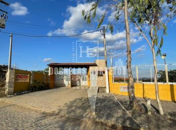 Casa · 150m² · 2 Quartos · 1 Vaga · Casa em Condomínio em Gravatá – Conforto e Lazer!