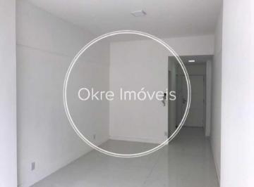 Comercial · 30m² · 1 Quarto · Sala : / Comercial / Centro