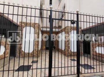 Apartamento · 48m² · 2 Quartos · 2 Vagas · Apartamento : Padrão / Residencial / Portuguesa