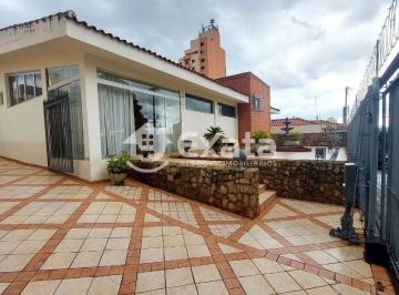 Casa · 398m² · 3 Quartos · 6 Vagas · Casa terrea com 04 quartos 01 suite para fins residenciais ou comerciais a venda com 398,43 m2 e ter