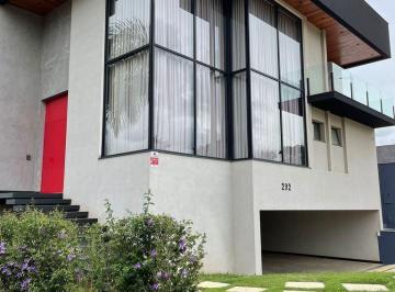 0jtvcnq2ote4ogqzmjfhnwmz_md · Casa à Venda Alphaville Vespasiano – 4 Suítes, Piscina e Área Gourmet