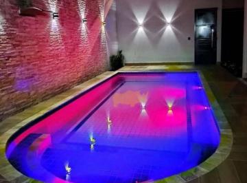 66556de3482626dacec4448c59a431578134b797 · Casa com 1 dormitório e belíssima piscina à venda, 160 m² por R$ 500.000 - Jardim São Caetano - Rio 