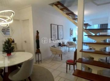 271bd933 · Apartamento, 2 dormitórios, 202 m², em Centro