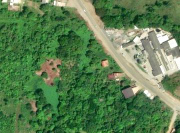 Terreno , Ponta da Areia · Grande Investimento, Comercial, 300m2, Frente Ba. 532. perto Hospital Geral Itaparica.