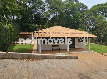 Casa · 175m² · 3 Quartos · 2 Vagas · Casa em Condomínio Retiro do Chalé