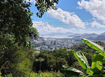 Terreno · 5560m² · Ótima oportunidade para adquirir um terreno no Pantanal, Florianópolis. Com uma área total de 5.560m
