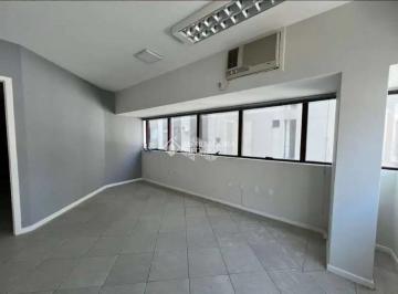 Comercial · 42m² · 1 Vaga · Sala no Edifício Comercial Dom Jaime Camara.