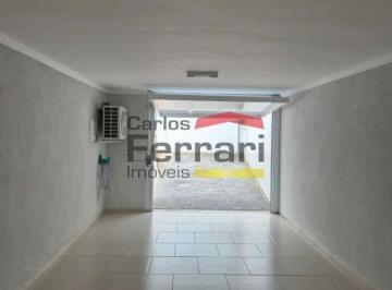 Casa · 200m² · 3 Quartos · 4 Vagas · Sobrado à venda na Água Fria, excelente acabamento, 3 suítes, ar condicionado e 4 vagas.