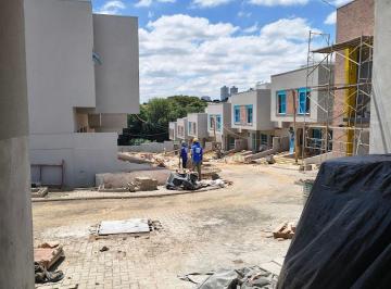 Casa de 3 quartos, Hortolândia · Casa com 3dorms. c/suíte últimas unidades