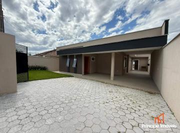 Casa · 212m² · 3 Quartos · 2 Vagas · Casa com 3 quartos no Floresta em Joinville