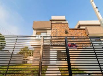 Casa · 132m² · 3 Quartos · 2 Vagas · Triplex com Terraço no Uberaba 