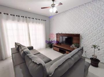 Casa · 281m² · 3 Quartos · 8 Vagas · Casa para VENDA localizada no bairro JARDIM DO LAGO, em Jundiaí/SP.