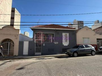 Casa · 195m² · 4 Quartos · Casa para VENDA localizada no bairro VILA BOAVENTURA, em Jundiaí/SP.