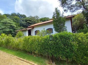 Casa · 200m² · 3 Quartos · 10 Vagas · Casa para LOCAÇÃO localizada no bairro PINHAL, em Cabreúva/SP.