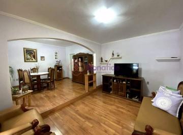 Casa · 232m² · 3 Quartos · 2 Vagas · Casa para VENDA localizada no bairro JARDIM ITÁLIA, em Jundiaí/SP.