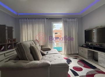 Casa · 190m² · 3 Quartos · 2 Vagas · Casa para VENDA localizada no bairro VILA GALVÃO, em Jundiaí/SP.