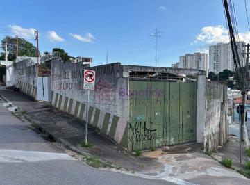 Casa · 124m² · 2 Quartos · 5 Vagas · Casa para VENDA localizada no bairro JARDIM SANTANA, em Jundiaí/SP.