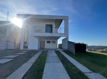 Casa · 260m² · 4 Quartos · 8 Vagas · Casa com 4 dormitórios à venda, 260 m² por R$ 1.200.000,00 - Chácaras Aracary - Várzea Paulista/SP